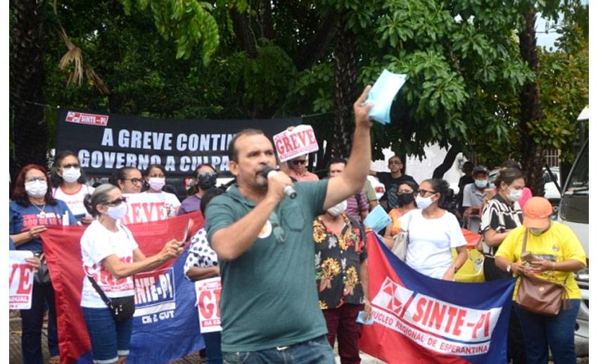 Greve dos professores é mais concentrada em Teresina, Campo Maior e Picos